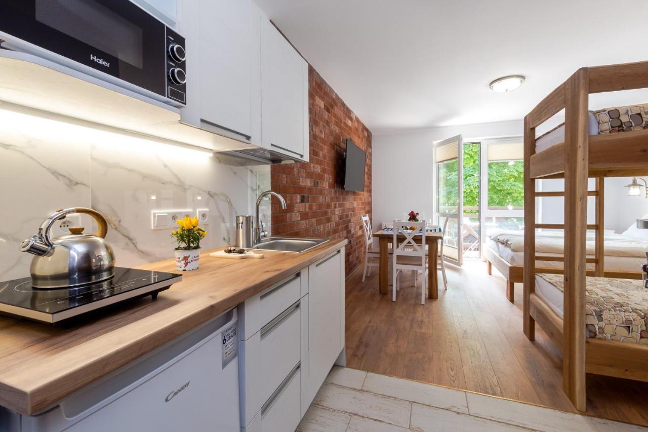 Villa Kliwer 50 Metrow Od Morza Rowy  Exteriör bild